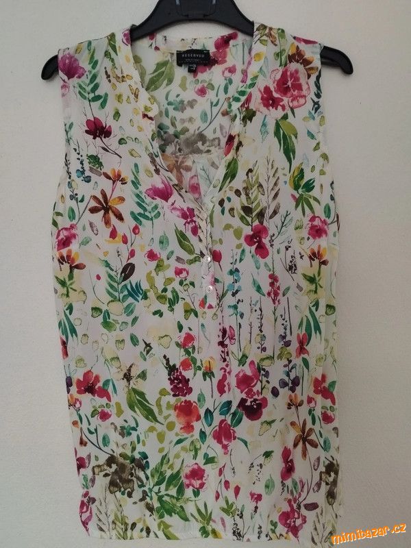 Lehká halenka Reserved