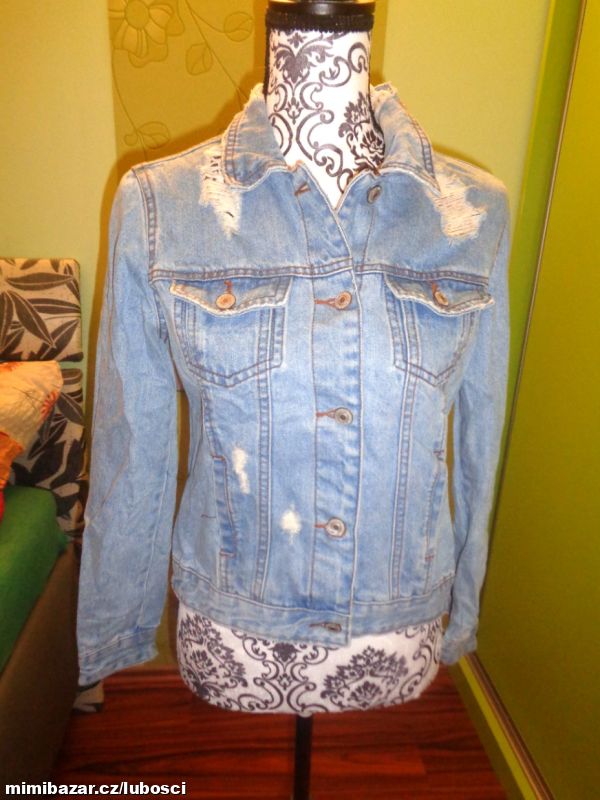 Moderní měkoučká riflová bunda