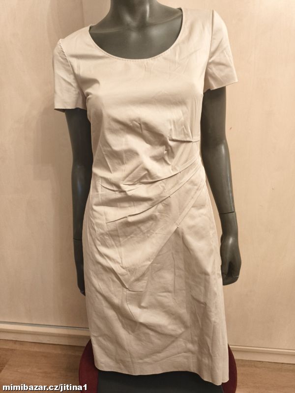 Hugo boss nádherné šaty vel 36