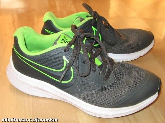 Sportovní boty / tenisky Nike Star Runner