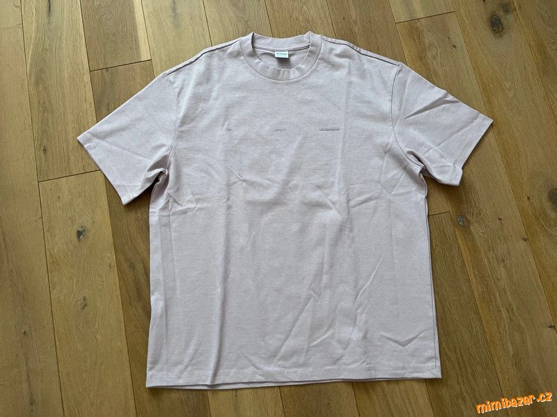 N*O*V*É Bershka ruzove tricko v.M