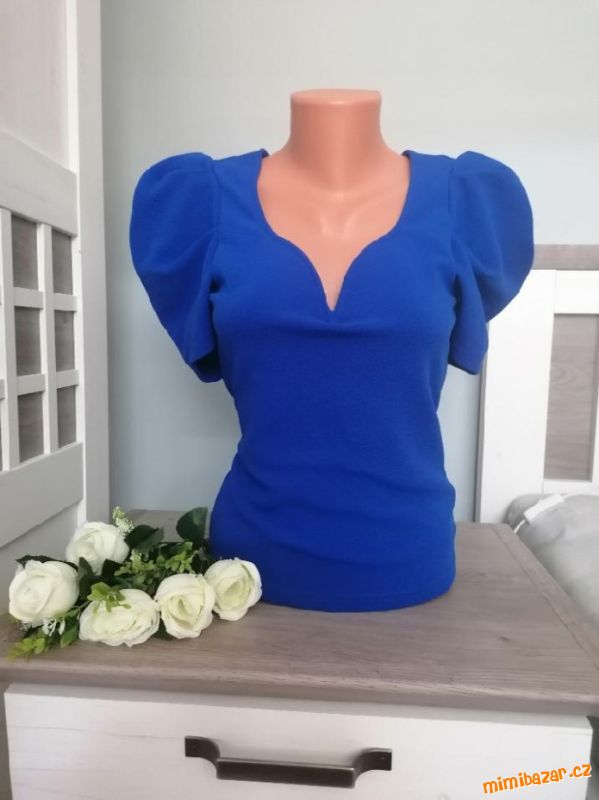 *** MODRÁ HALENKA ***