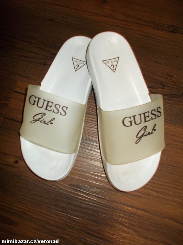 PLÁŽOVÉ PANTOFLE ZN GUESS GIRL VEL 36 PĚKNÉ