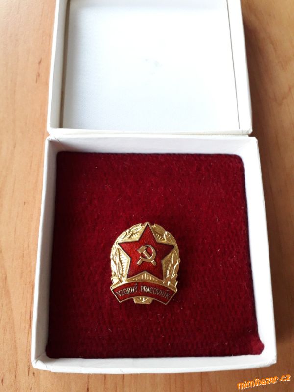 Odznak vzorný pracovník