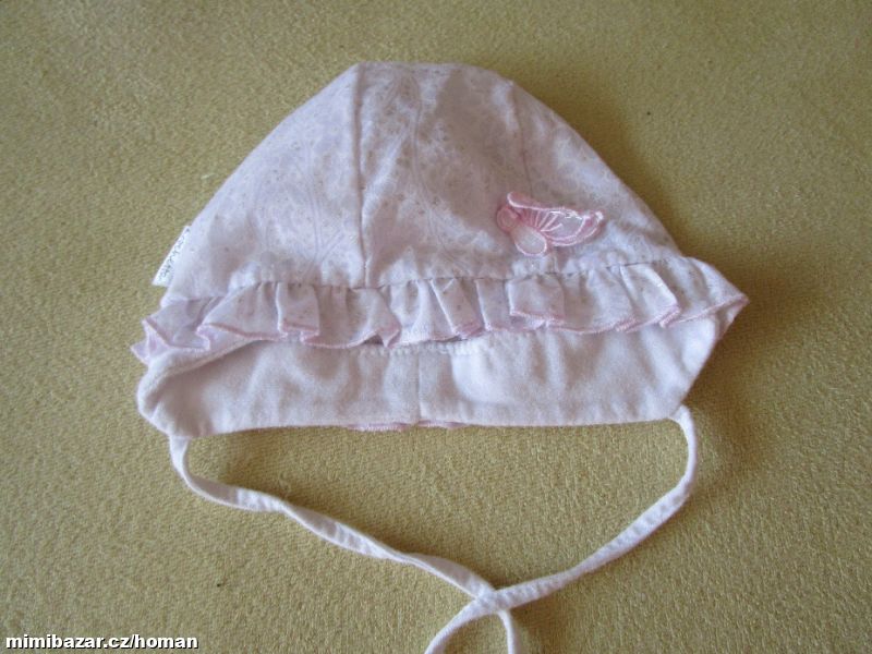 Pěkný dívčí bílý třpitivý klobouček na 2-4 měsíce