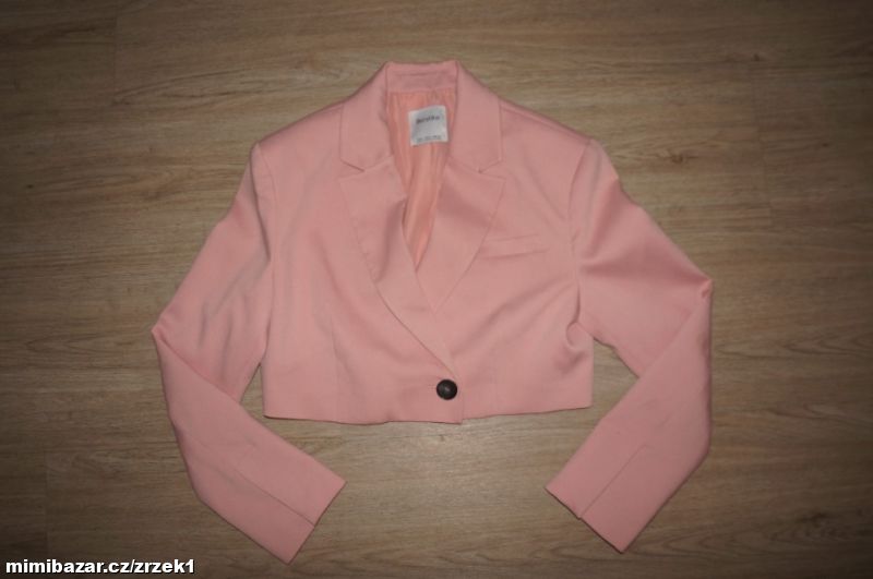 Bershka kabátek do pasu vel.S