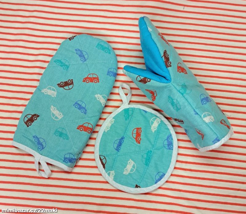 Auta, chňapky, rukavice, utěrka, ubrus, 