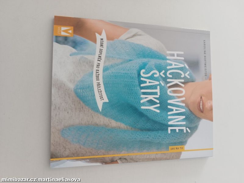 HÁČKOVANÉ ŠÁTKY