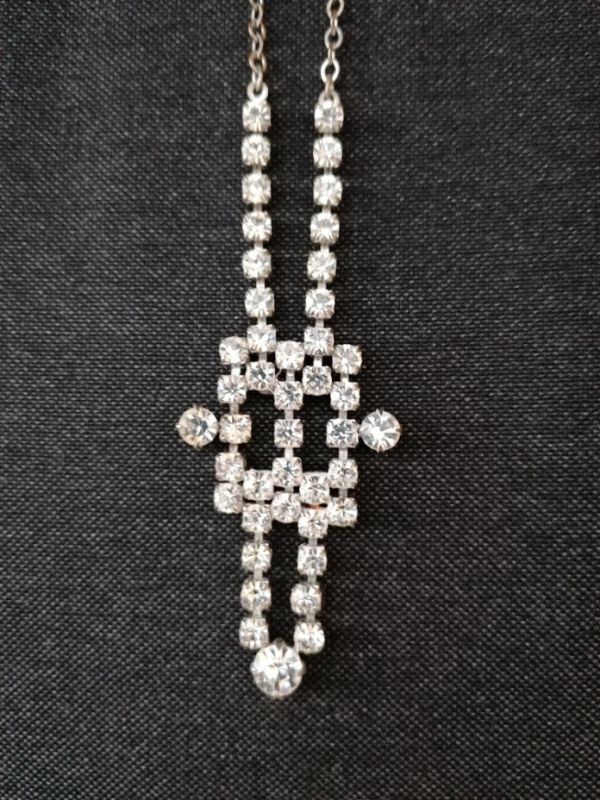 RETRO - VINTAGE štrasový náhrdelník