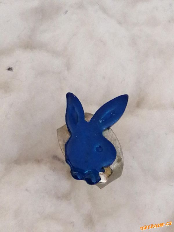 RETRO Playboy králíček - modrá mini-náušnice