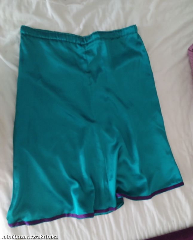 Sukně saténová vel.XL-XXL