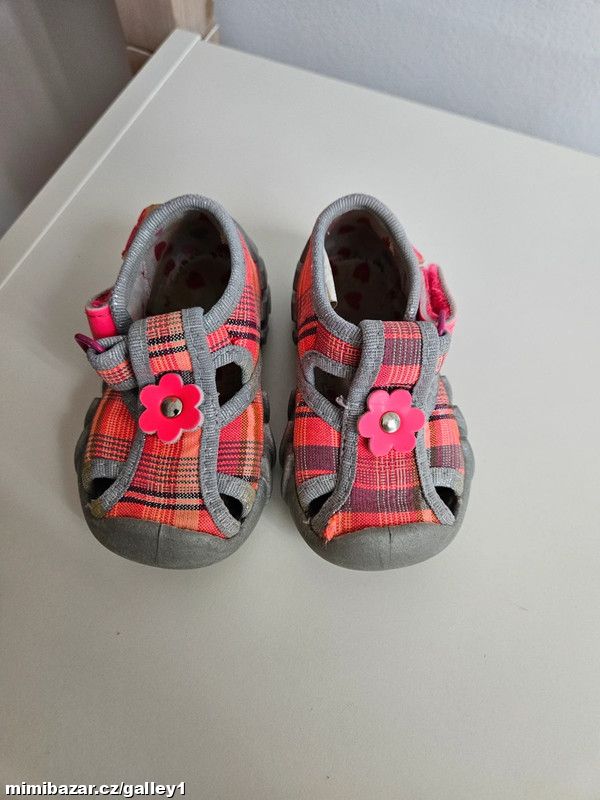 Bačkůrky, vel. 18 (stélka 12 cm)