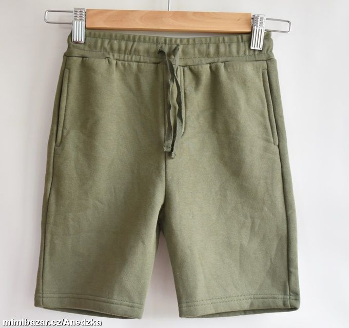 Kraťasy vel. 5 - 6 let