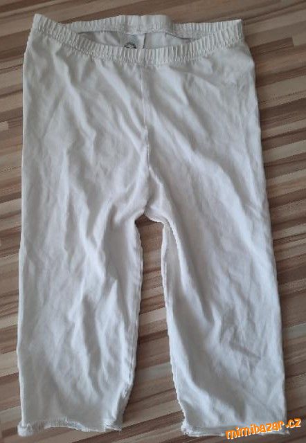 bílé krátké legínky vel. 134/140