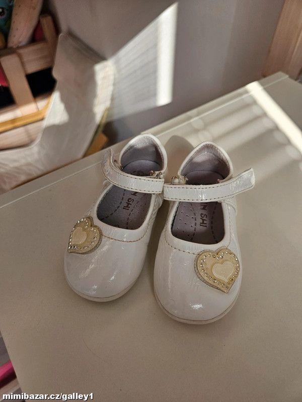 Lakované baleríny, vel. 20 (stélka 13 cm