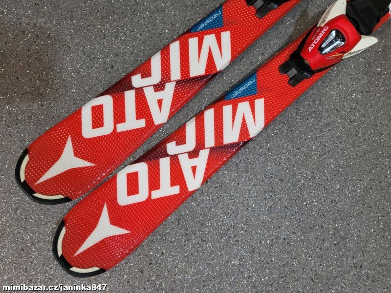 JUNIOR. CARV. LYŽE ATOMIC REDSTER XT - 110 CM