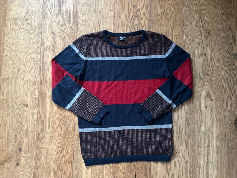 Nádherný pulover Mayoral vel. 16