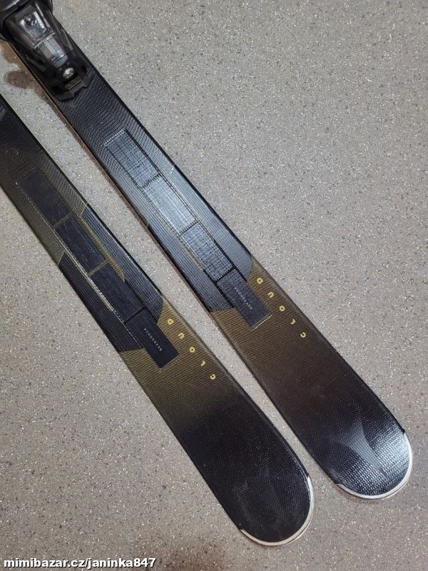 SJEZD. CARV. LYŽE ATOMIC CLOUD C12 REVO - 147 CM