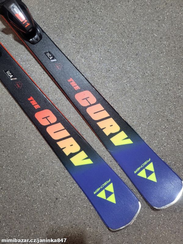 SJEZD. CARV. LYŽE FISCHER RC4 CURV PREMIUMTI 155CM