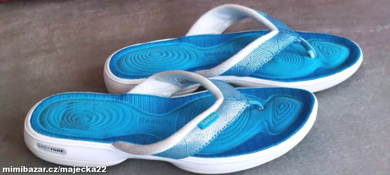 REVOLUČNÍ OBUV - ŽABKY ~~~~~ 8637