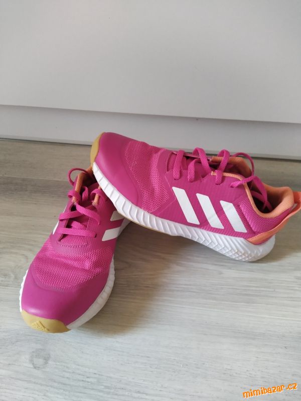 Sálové boty dívčí