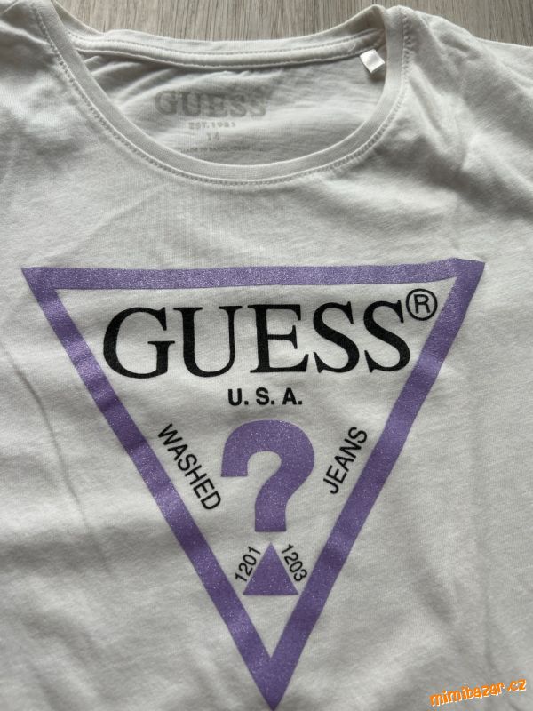 Triko Guess