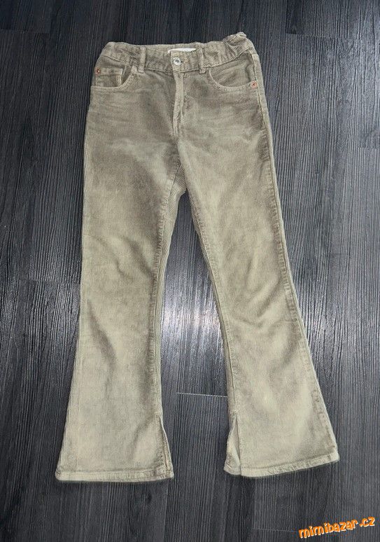 Dívčí manšestráky