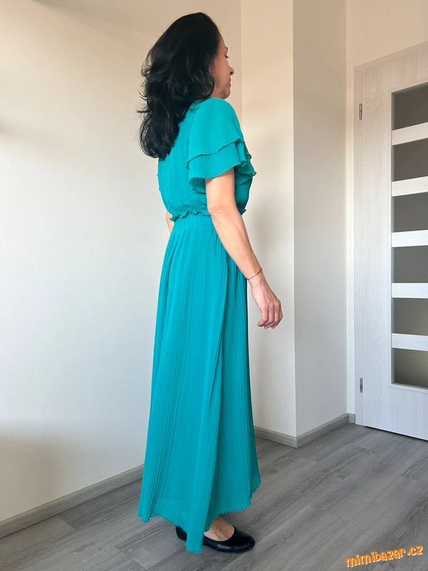 Dámské šaty