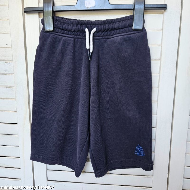 chlapecké teplákové kraťasy 9 let 70795
