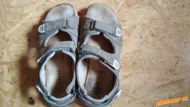 Sandály Baťa vel. 37