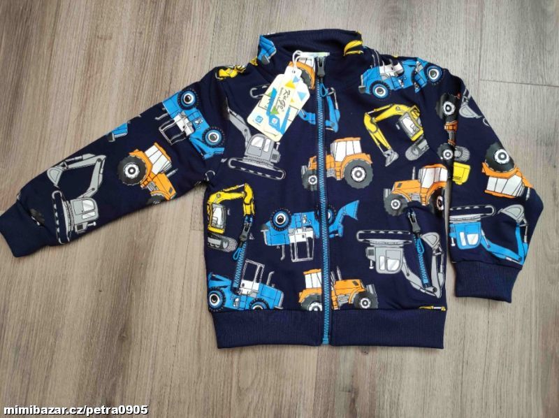 Chlapecká mikina slabá 128