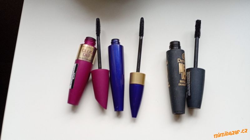 3krát volume řasenky černé