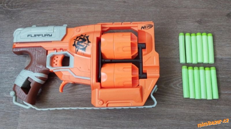 Nerf Zombie Strike Flipfury