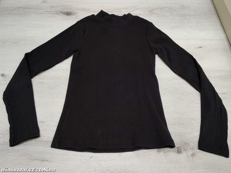 Rolák s dlouhým rukávem