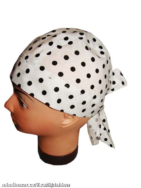 Letní plátěná pirátka s krytím krku 48-54 cm