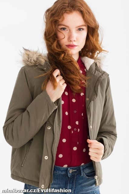 Khaki zimní / přechodová bunda C&A vel. 34/36