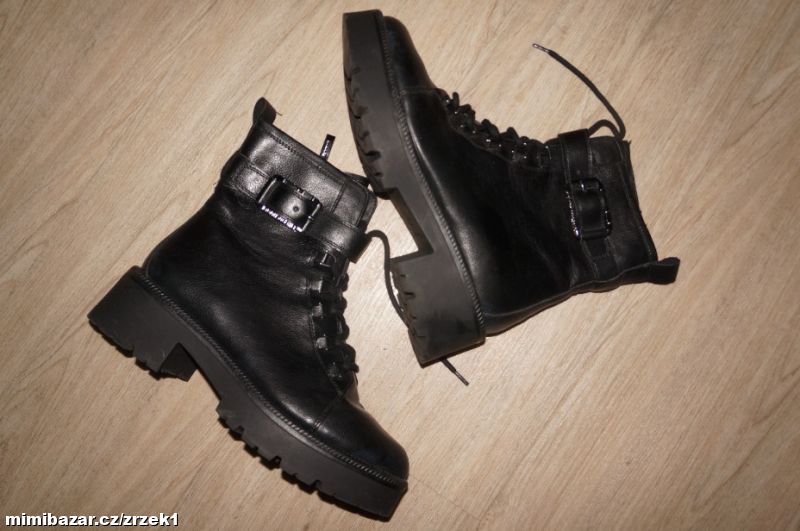 Tamaris kotníčkové boty vel.41