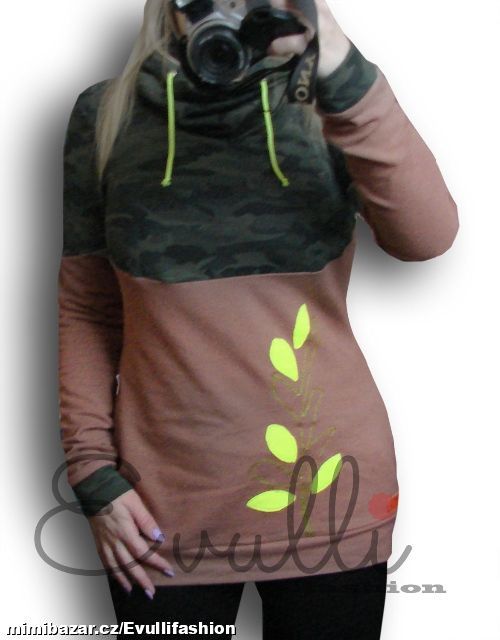 Dámská mikina s výšivkou vel. M