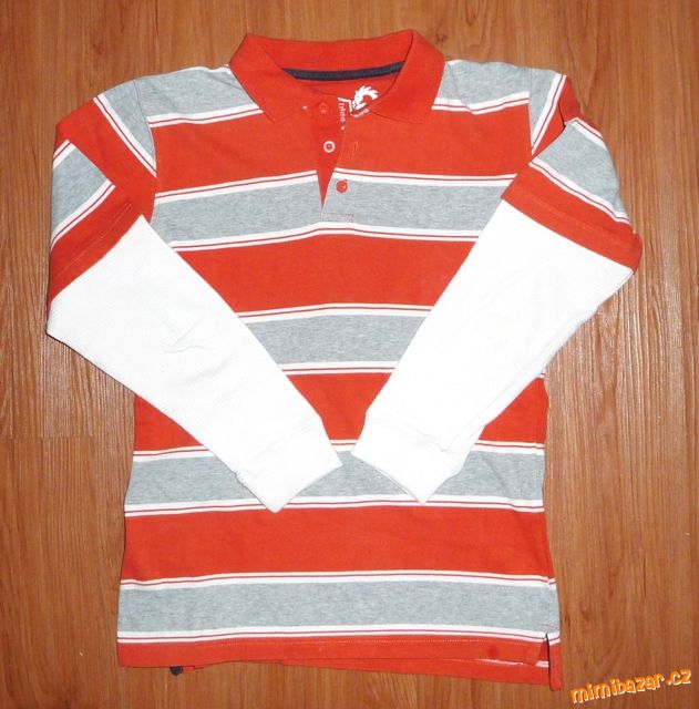 Pruhované tričko s límečkem