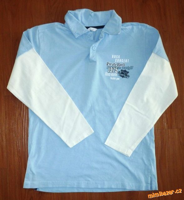 Světlemodré tričko s límečkem