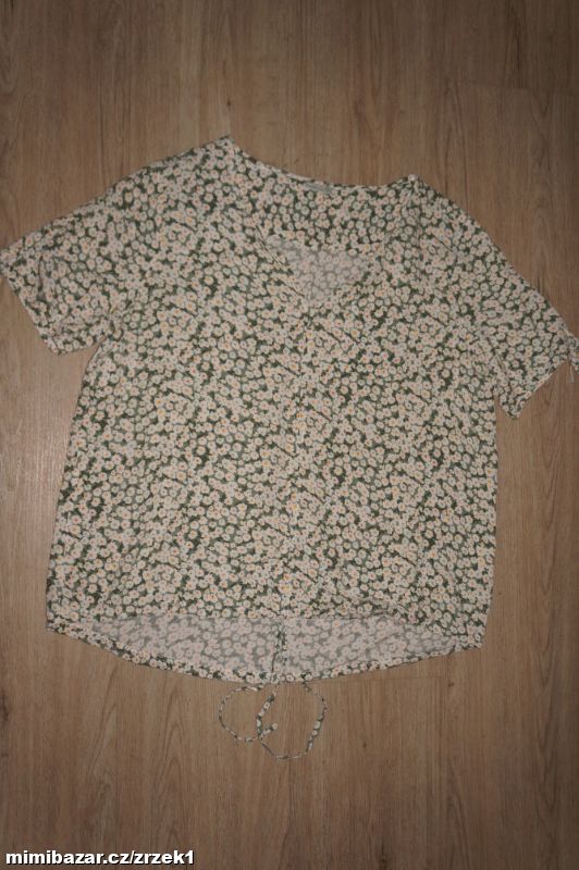 Laura Torelli nádherná halenka vel.L