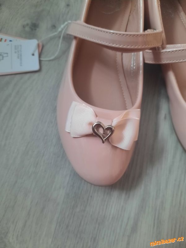 Krásné balerínky Nelli Blue vel. 34/35