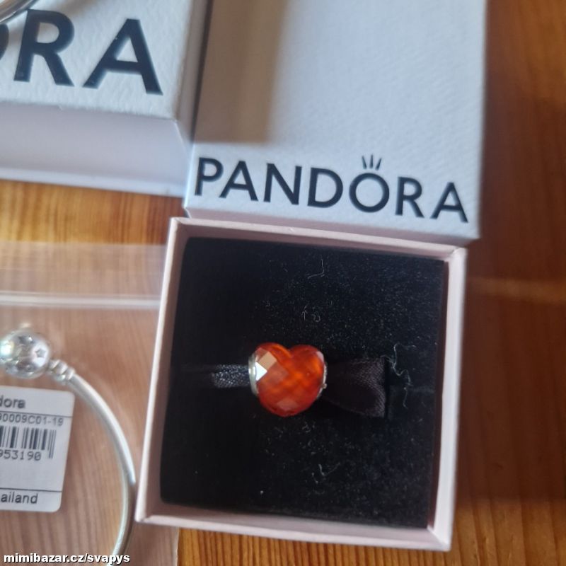 Pandora korálek na náramek srdce