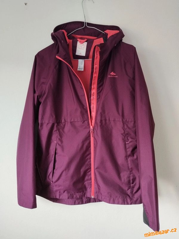 Dívčí turistická nepromokavá bunda MH 500 fialová