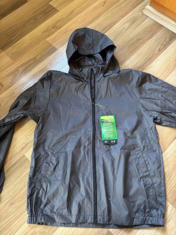 Voděodpudivá větruvzdorná bunda