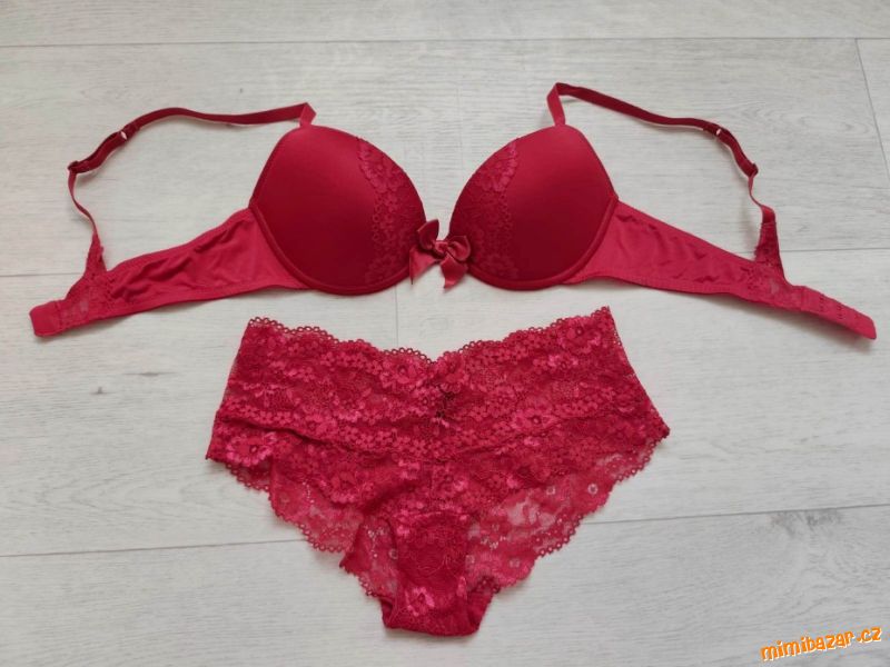 Souprava z H&M vel. XS-S / 70-75A