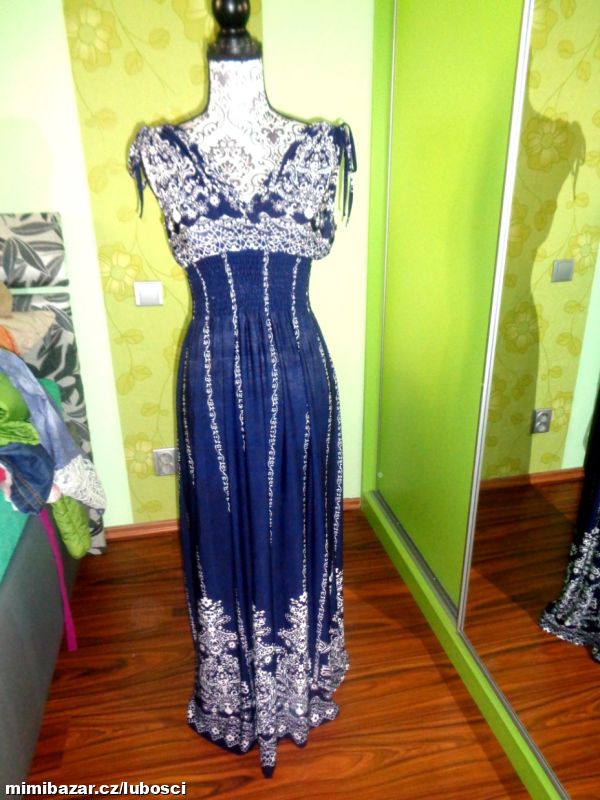 Luxusní modrobílé maxi šaty