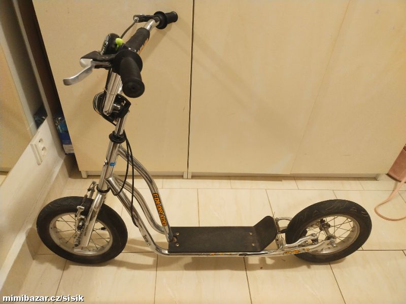 Dětská koloběžka 12´pro školní děti, nosnost 100Kg