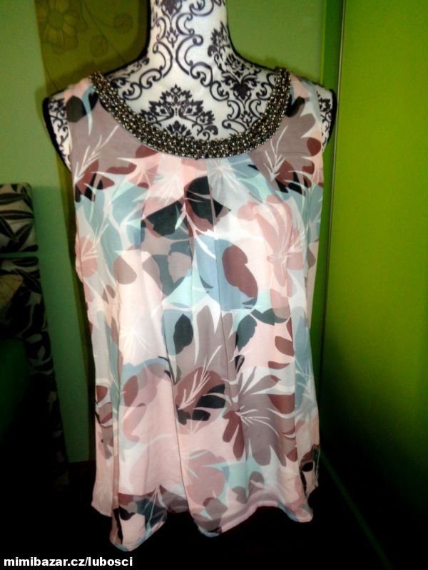 Luxusní top s korálky