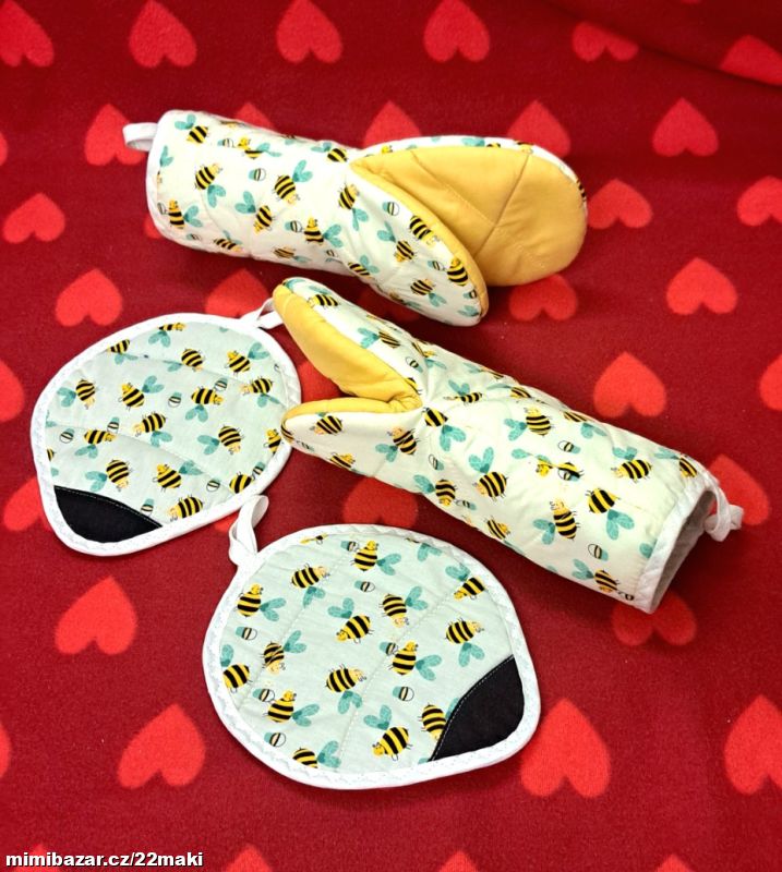 Včelky na béžové chňapky, rukavice